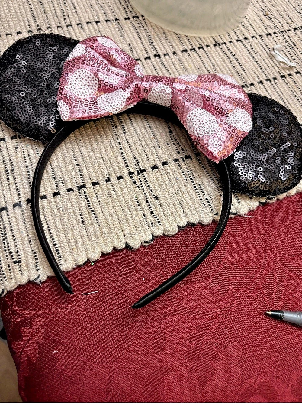 Disney Minnie Mouse Black and Pink Sequin Polka Dot Ears Headband & Pink Sequin